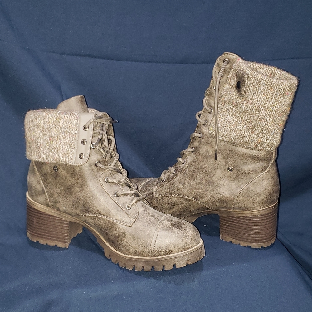 Women's boots